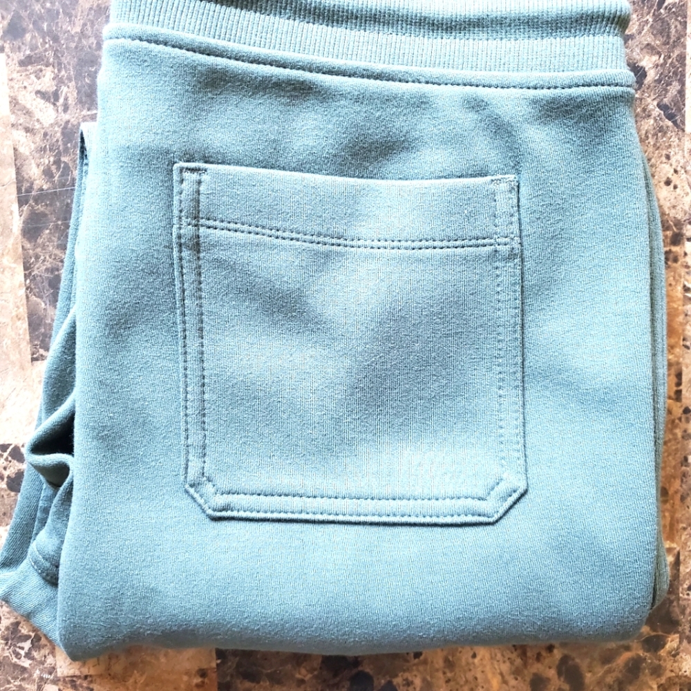JOGGERS